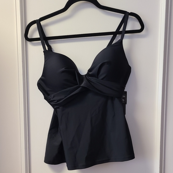 🌺SOLD🌺 Island Escape Jr's Push Up Tankini Top - Picture 3 of 4